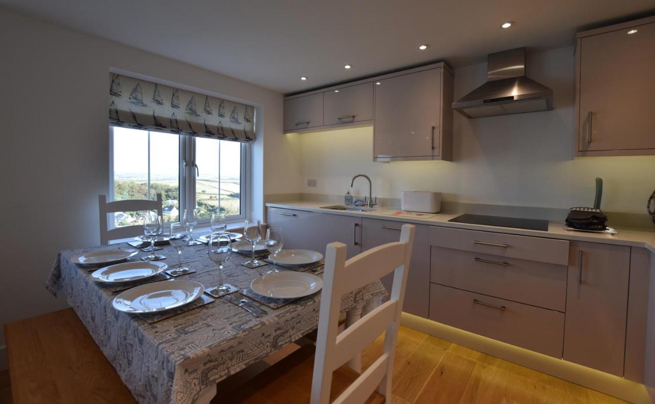 Whispers - 4 Bedroom Modern Family Holiday Home In Salcombe Sleeps 8 Eksteriør billede