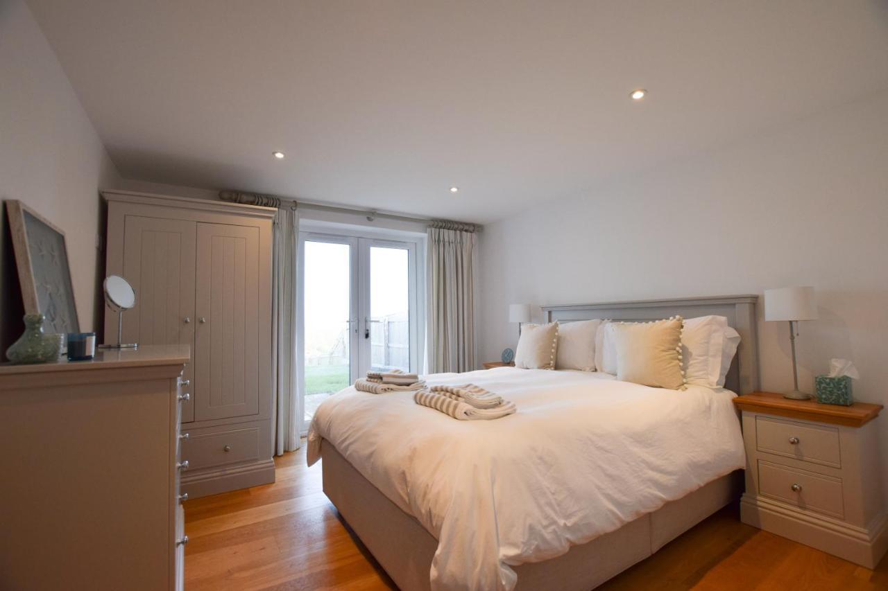 Whispers - 4 Bedroom Modern Family Holiday Home In Salcombe Sleeps 8 Eksteriør billede