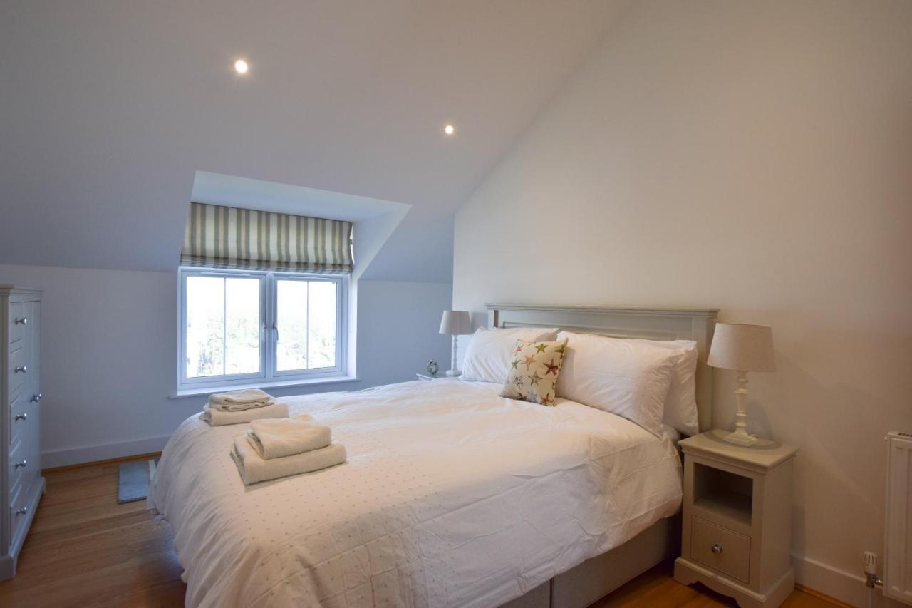 Whispers - 4 Bedroom Modern Family Holiday Home In Salcombe Sleeps 8 Eksteriør billede